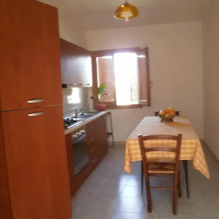 Apartment Scalas House Nurachi